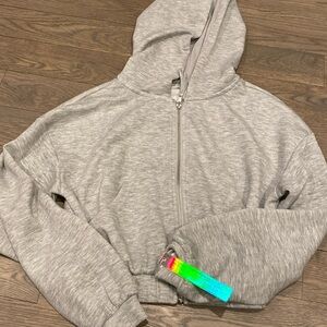 Not worn has a tag. Women’s xs sweatshirt zip up
